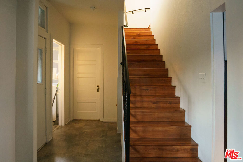 MLS #25619325 image #13