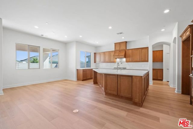 MLS #25619717 image #10