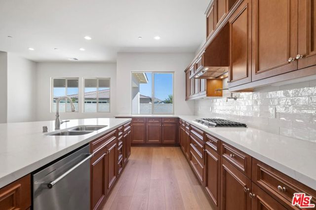 MLS #25619717 image #14