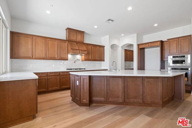 MLS #25619717 image #15