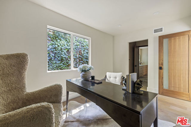 MLS #25619847 image #21