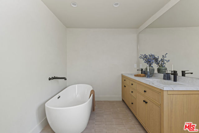 MLS #25619847 image #25