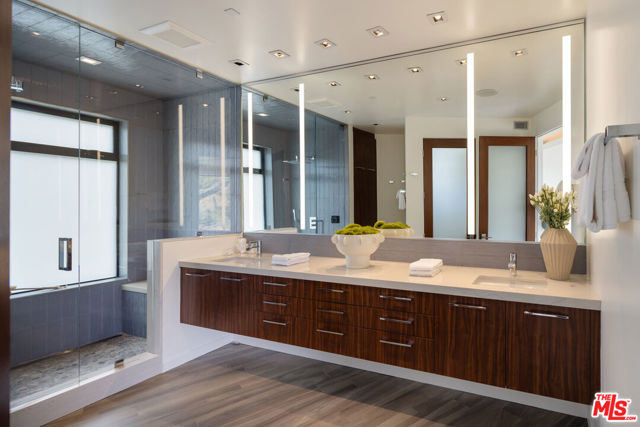 MLS #25619959 image #23