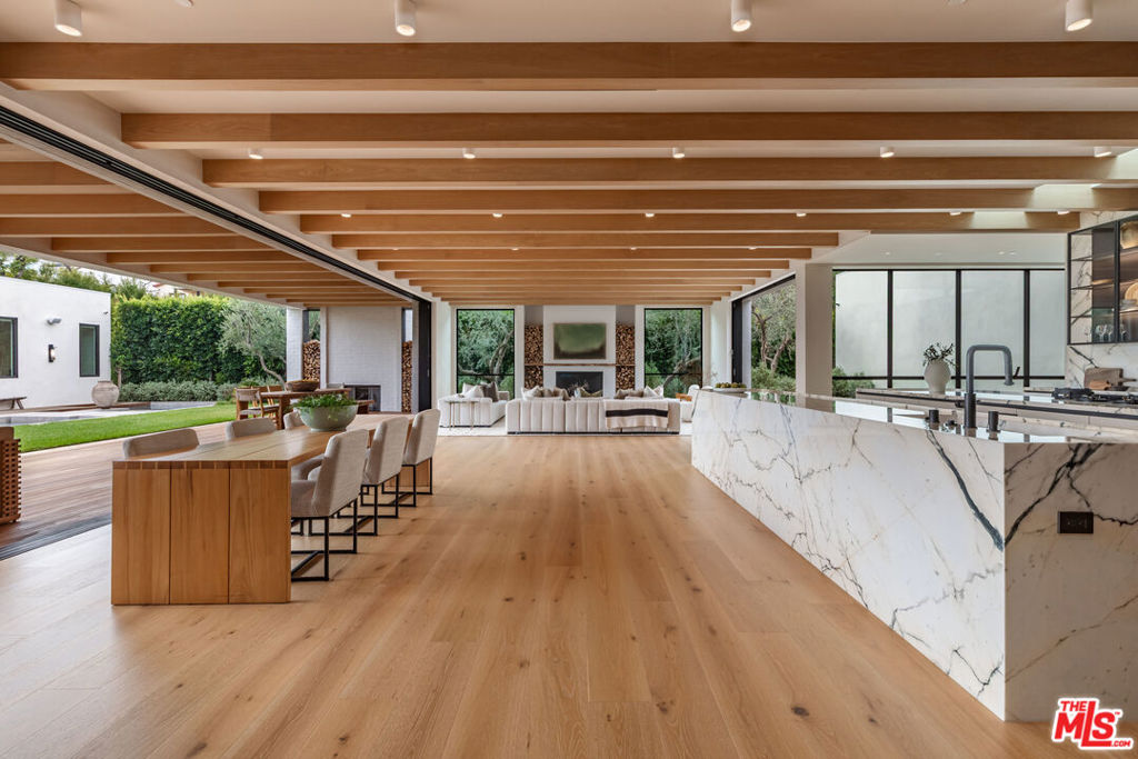 MLS #25619983 image #2