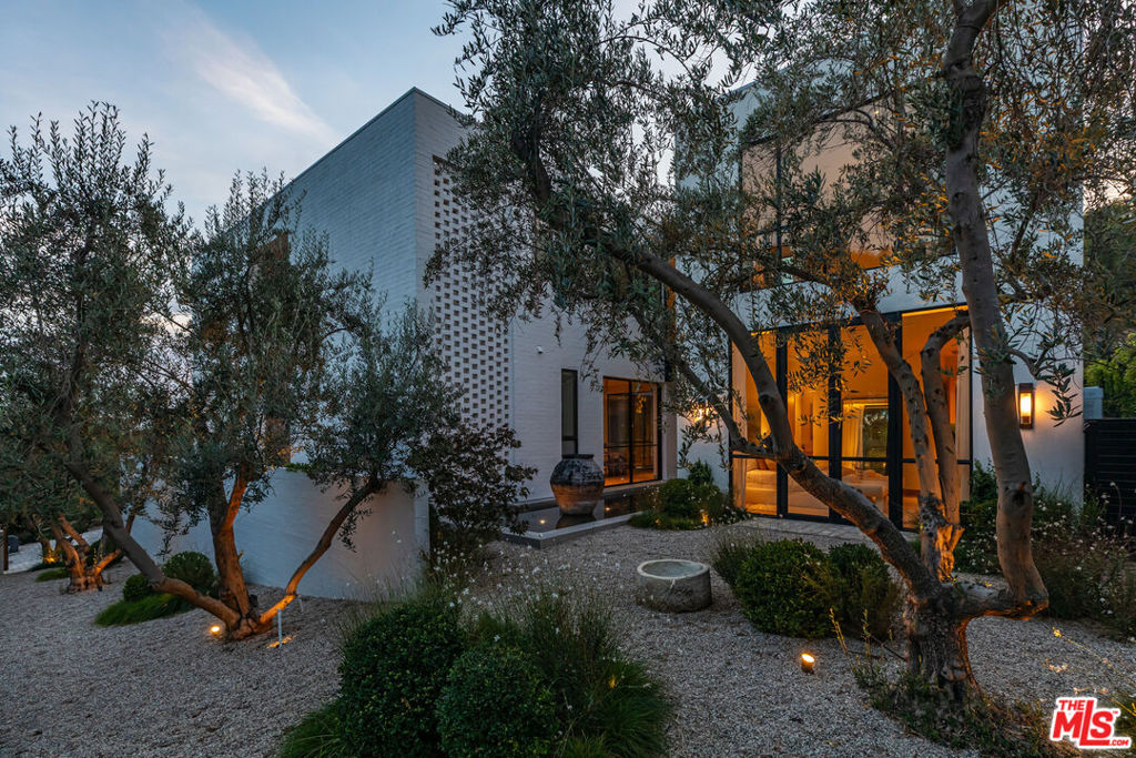 MLS #25619983 image #27