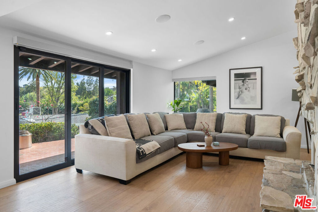 MLS #25620435 image #5