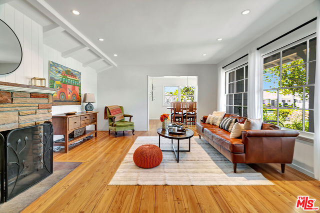 MLS #25620451 image #1