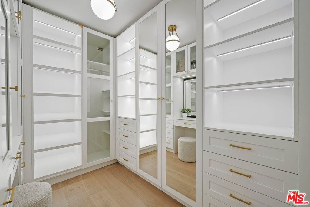 MLS #25620477 image #20