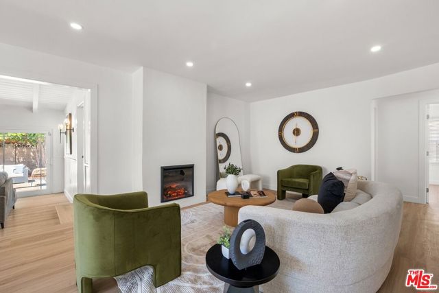 MLS #25620653 image #10