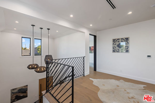 MLS #25620773 image #20