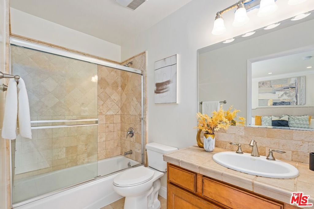 MLS #25620975 image #17