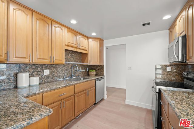 MLS #25620977 image #8