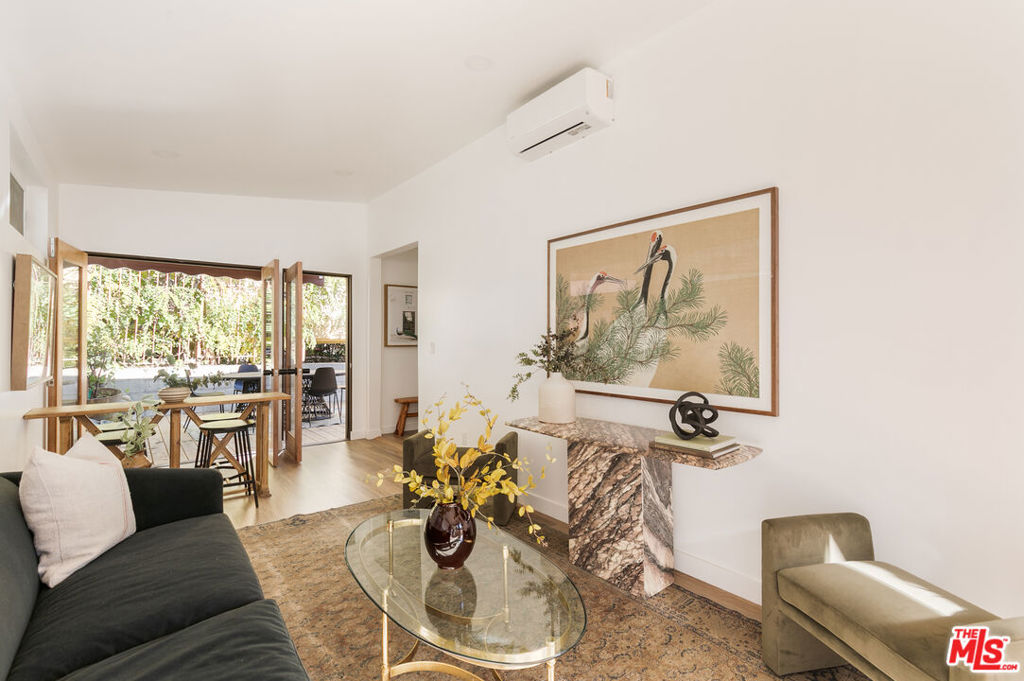 MLS #25620979 image #1