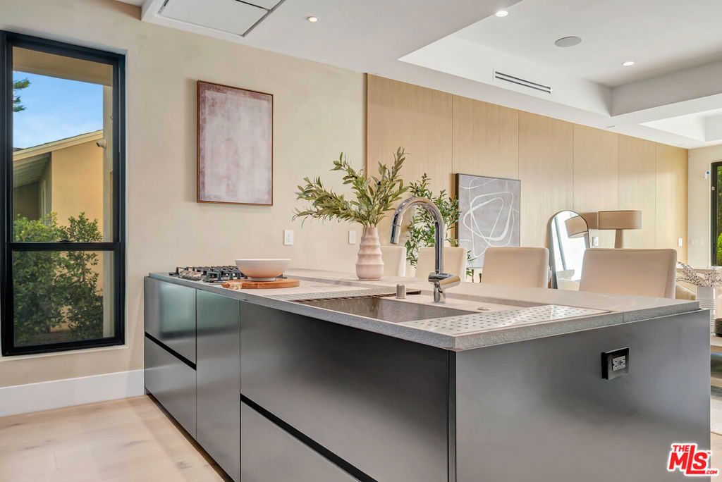 MLS #25621083 image #13