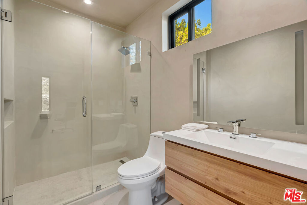 MLS #25621083 image #17