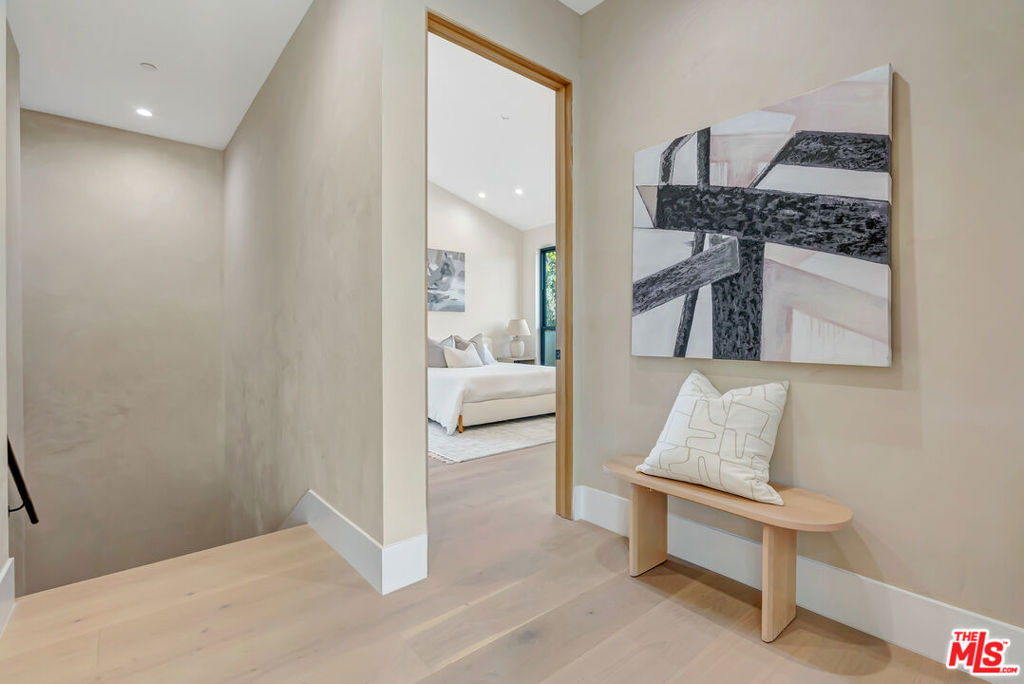 MLS #25621083 image #24