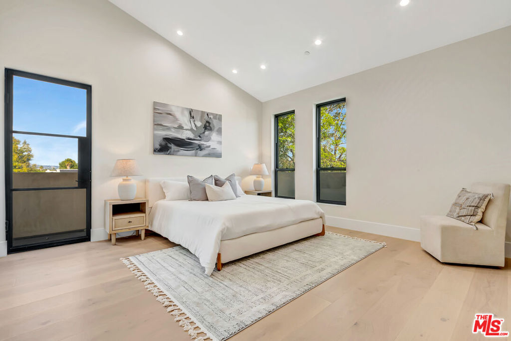 MLS #25621083 image #25