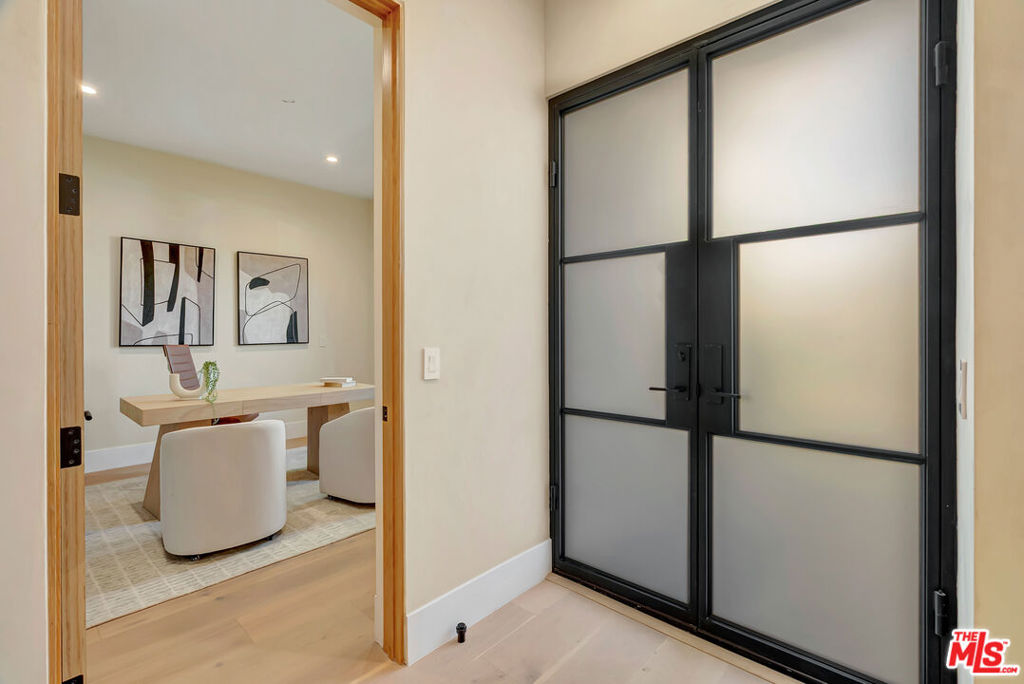 MLS #25621083 image #3