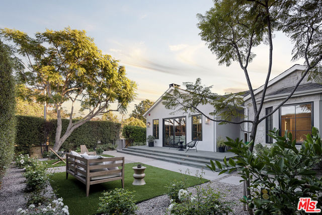 MLS #25621111 image #1