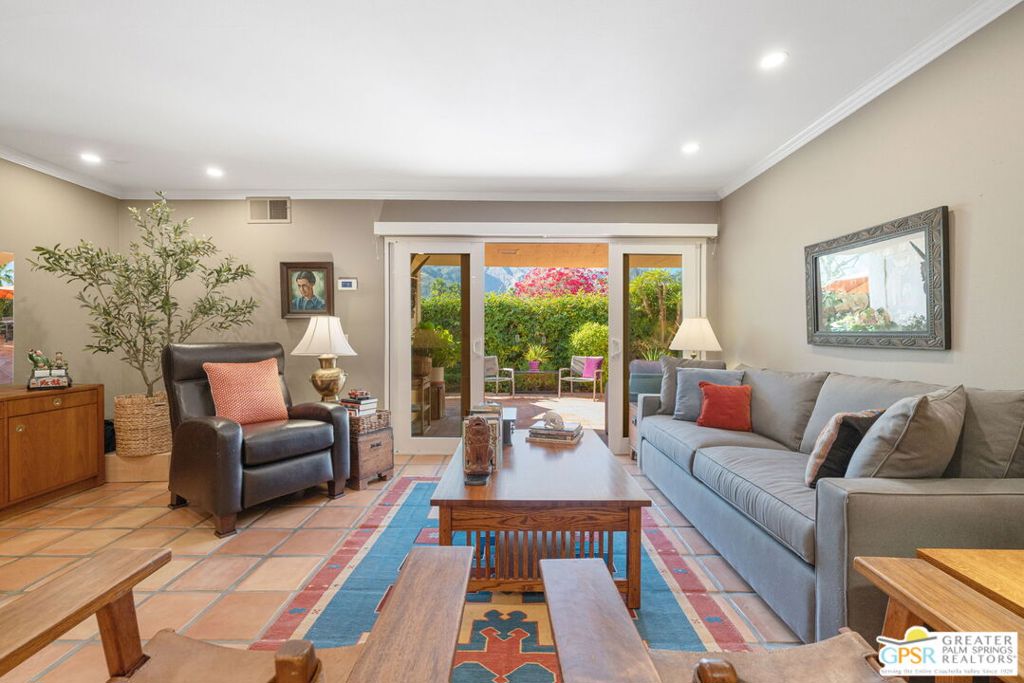 MLS #25621593PS image #4