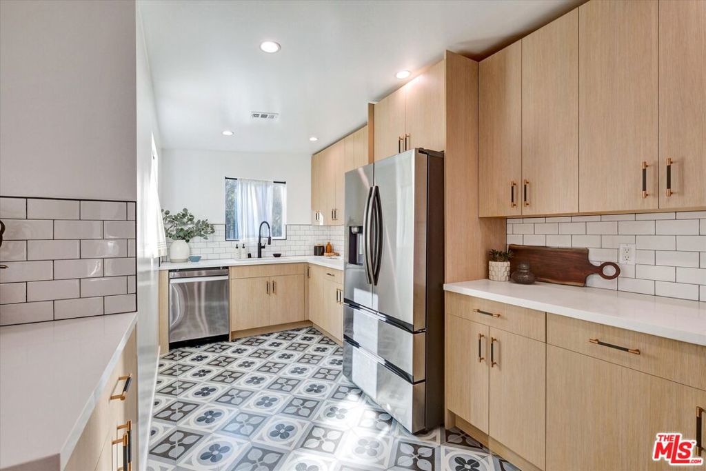 MLS #25621647 image #9