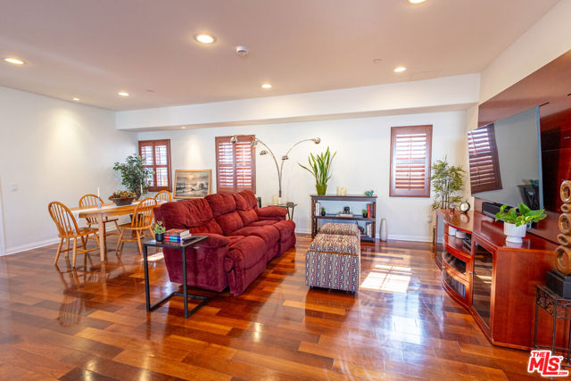 MLS #25621869 image #16