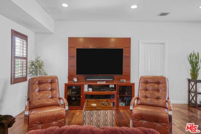 MLS #25621869 image #23