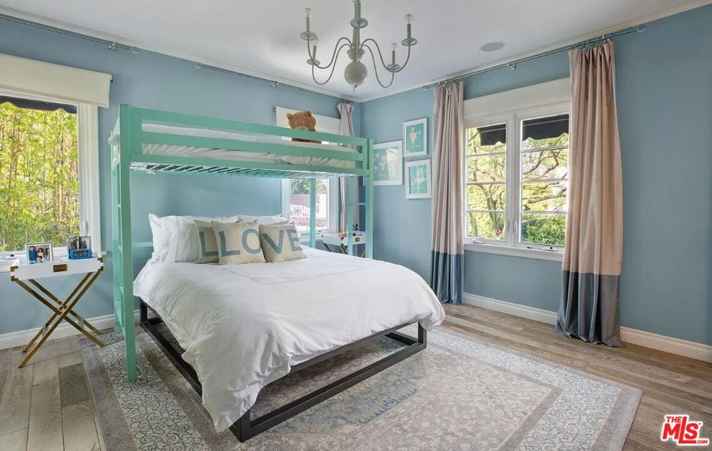 MLS #25621909 image #32