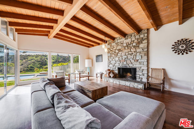 MLS #25621919 image #20