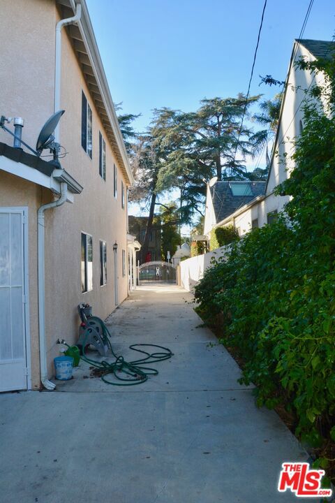 MLS #25622001 image #1