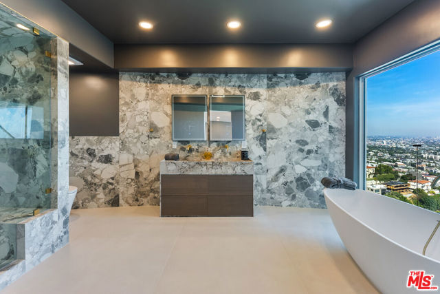 MLS #25622135 image #17