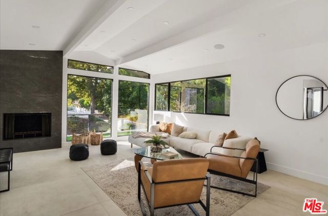 MLS #25621303 image #2