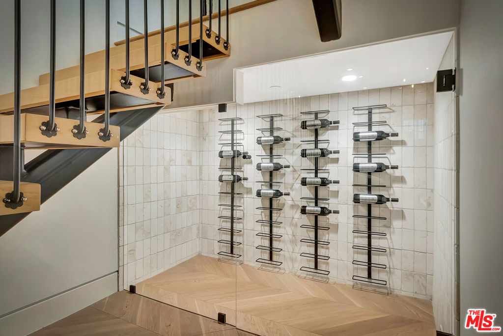 MLS #25622481 image #19