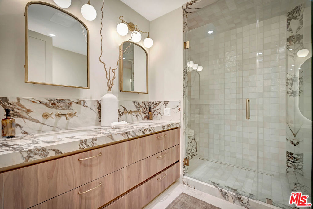 MLS #25622481 image #33