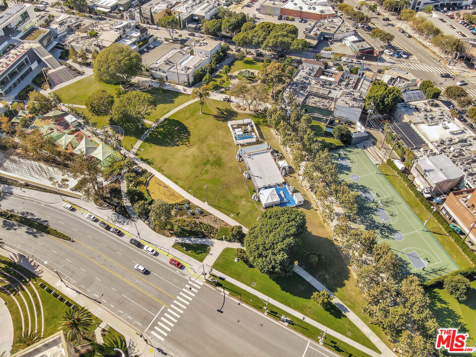 MLS #25622481 image #53