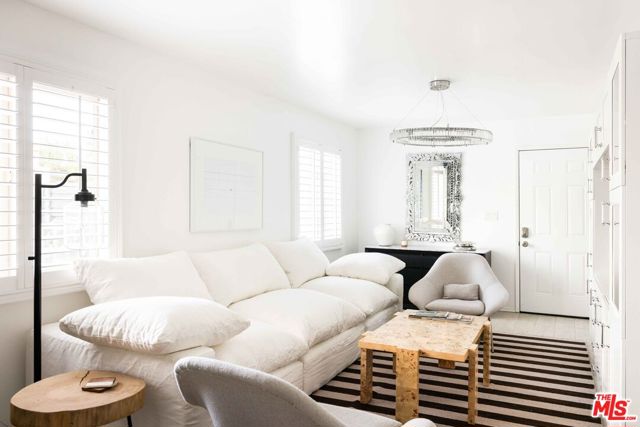 MLS #25622659 image #1