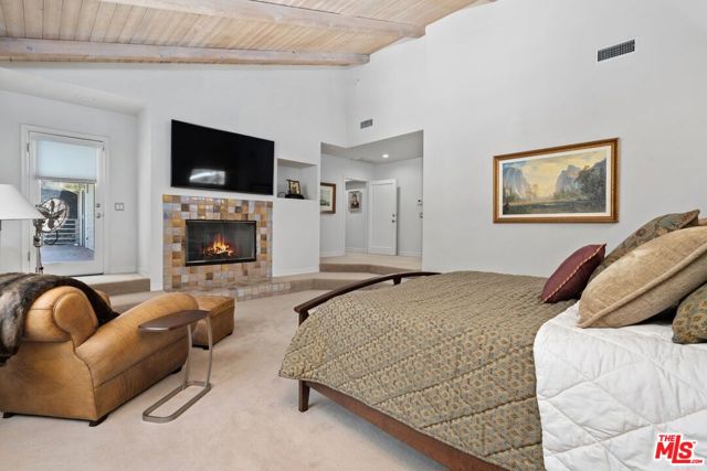 MLS #25622665 image #33