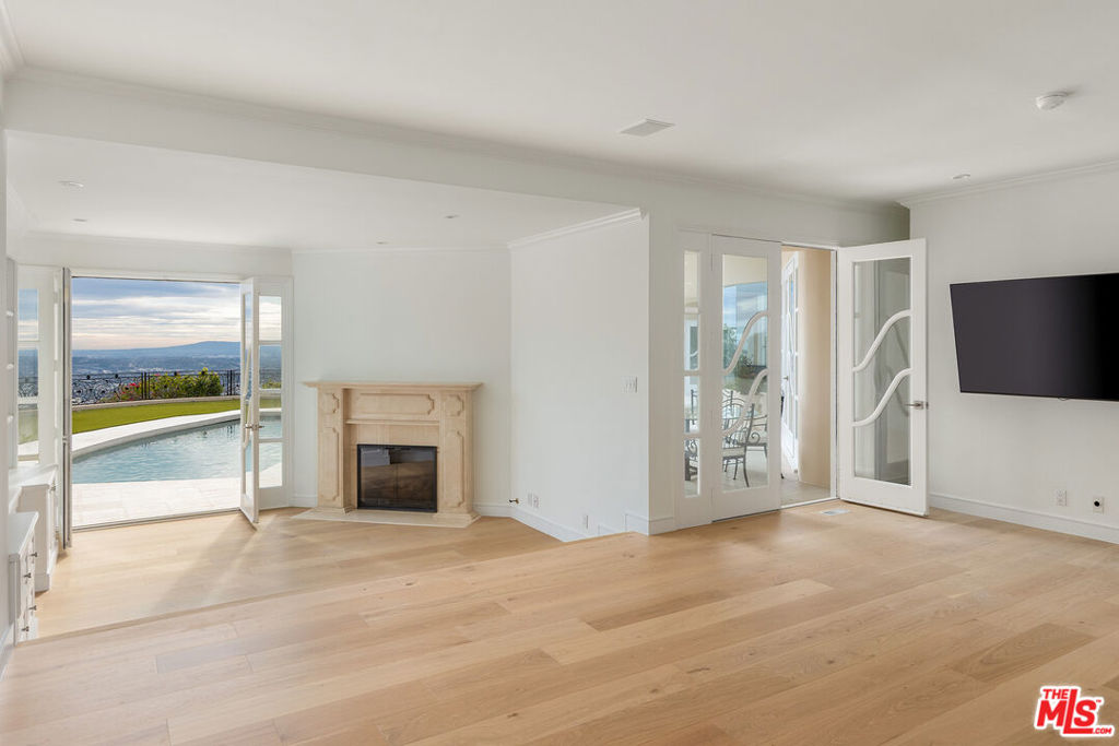 MLS #25622945 image #8