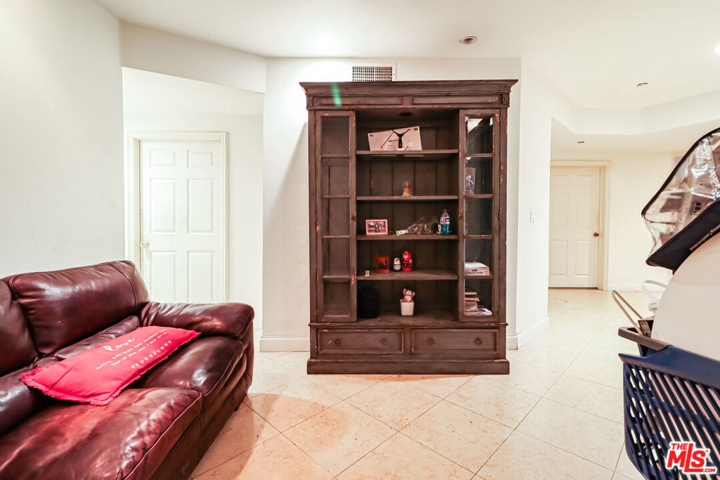 MLS #25623147 image #12