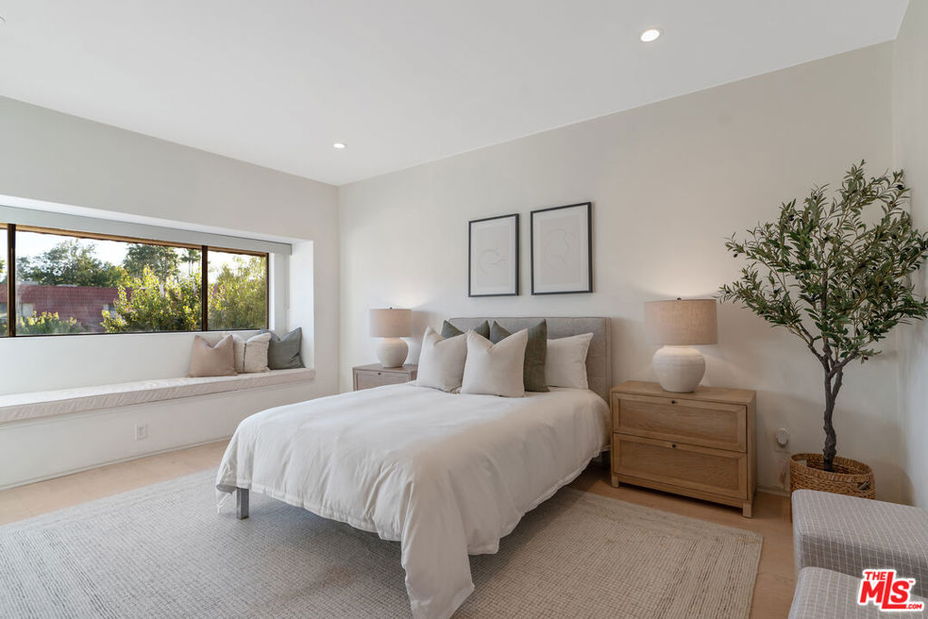 MLS #25623379 image #2