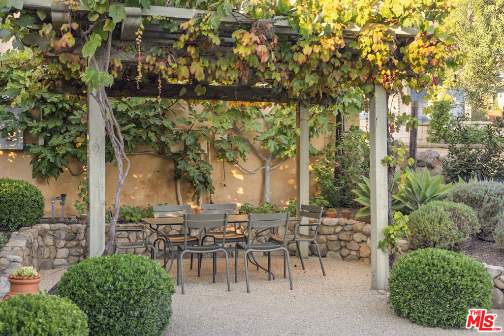 MLS #25623477 image #10