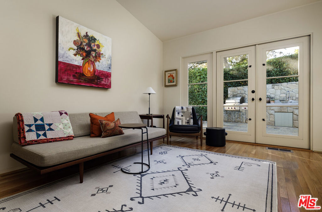 MLS #25623477 image #17