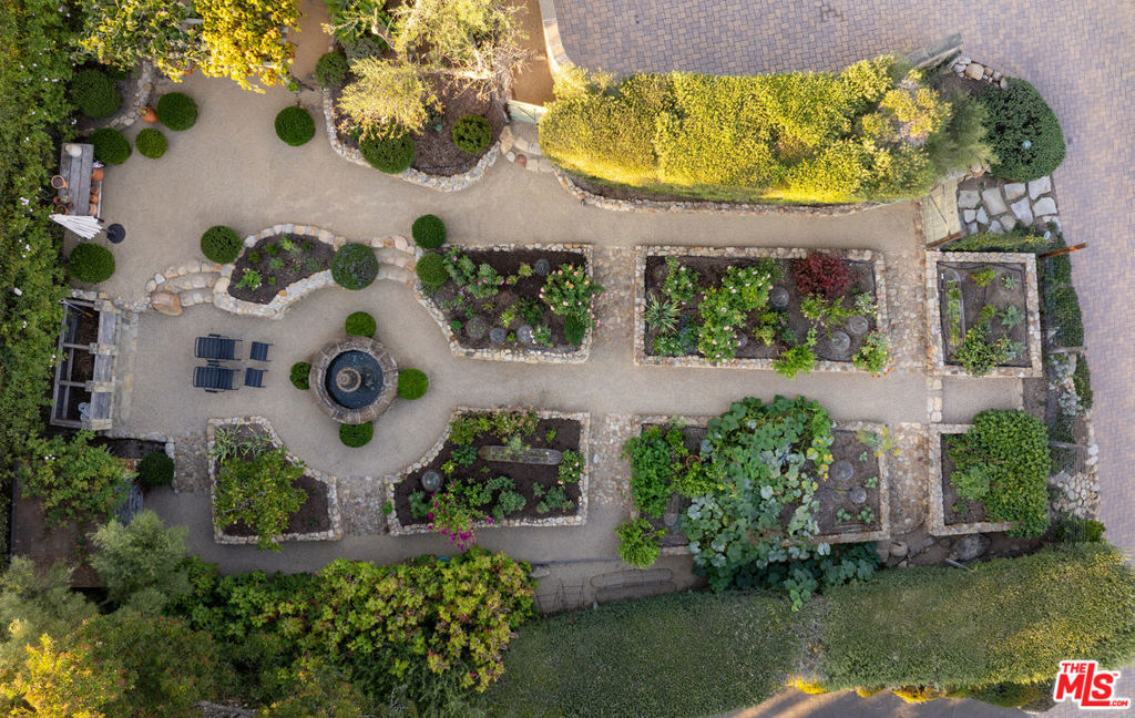 MLS #25623477 image #2