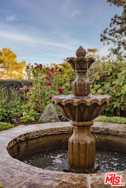 MLS #25623477 image #28