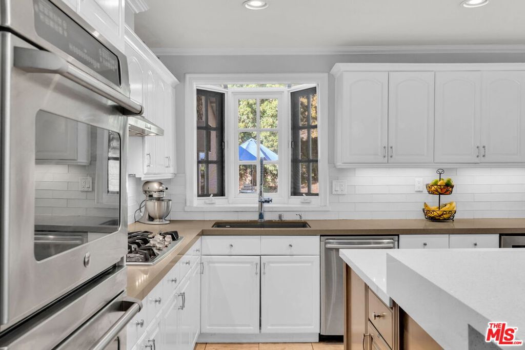 MLS #25623497 image #13