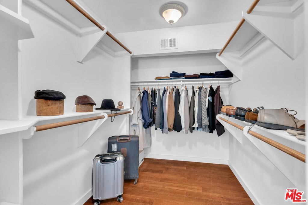 MLS #25623497 image #23