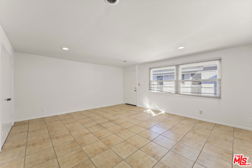 MLS #25623597 image #21