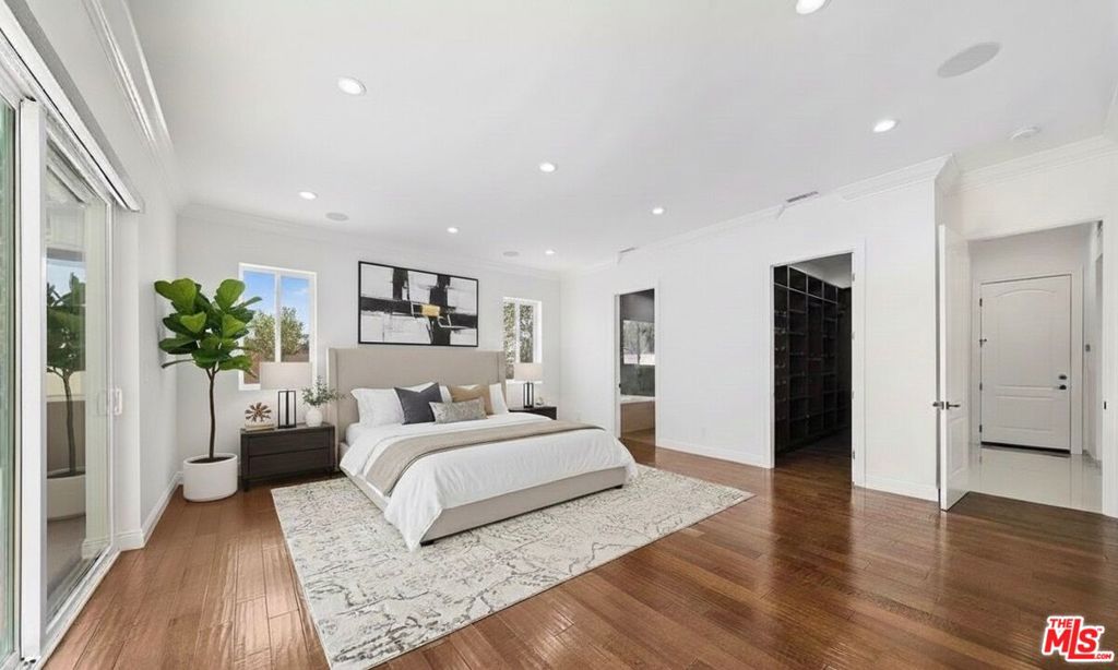 MLS #25623759 image #10