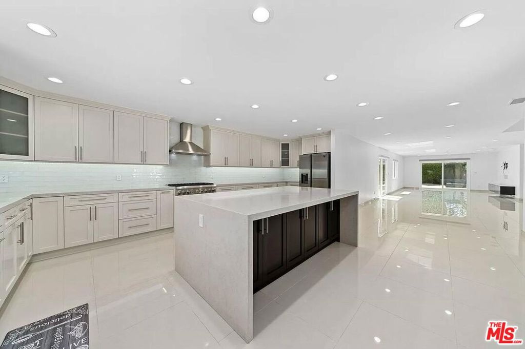 MLS #25623759 image #9