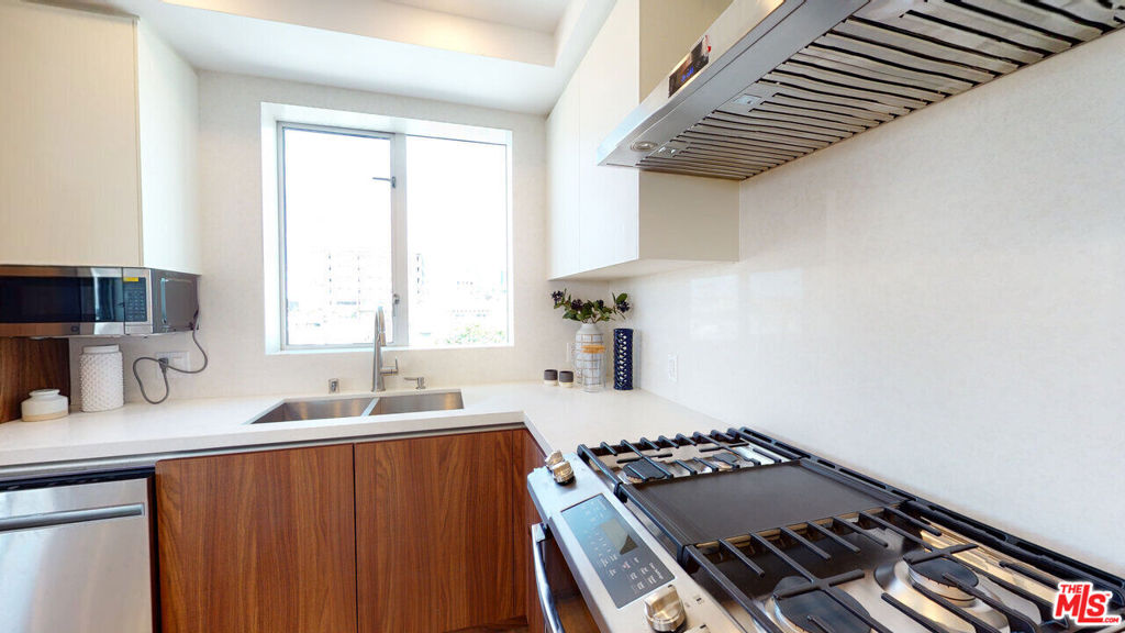 MLS #25623933 image #13